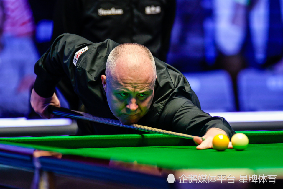 也展示了他 也展示了他